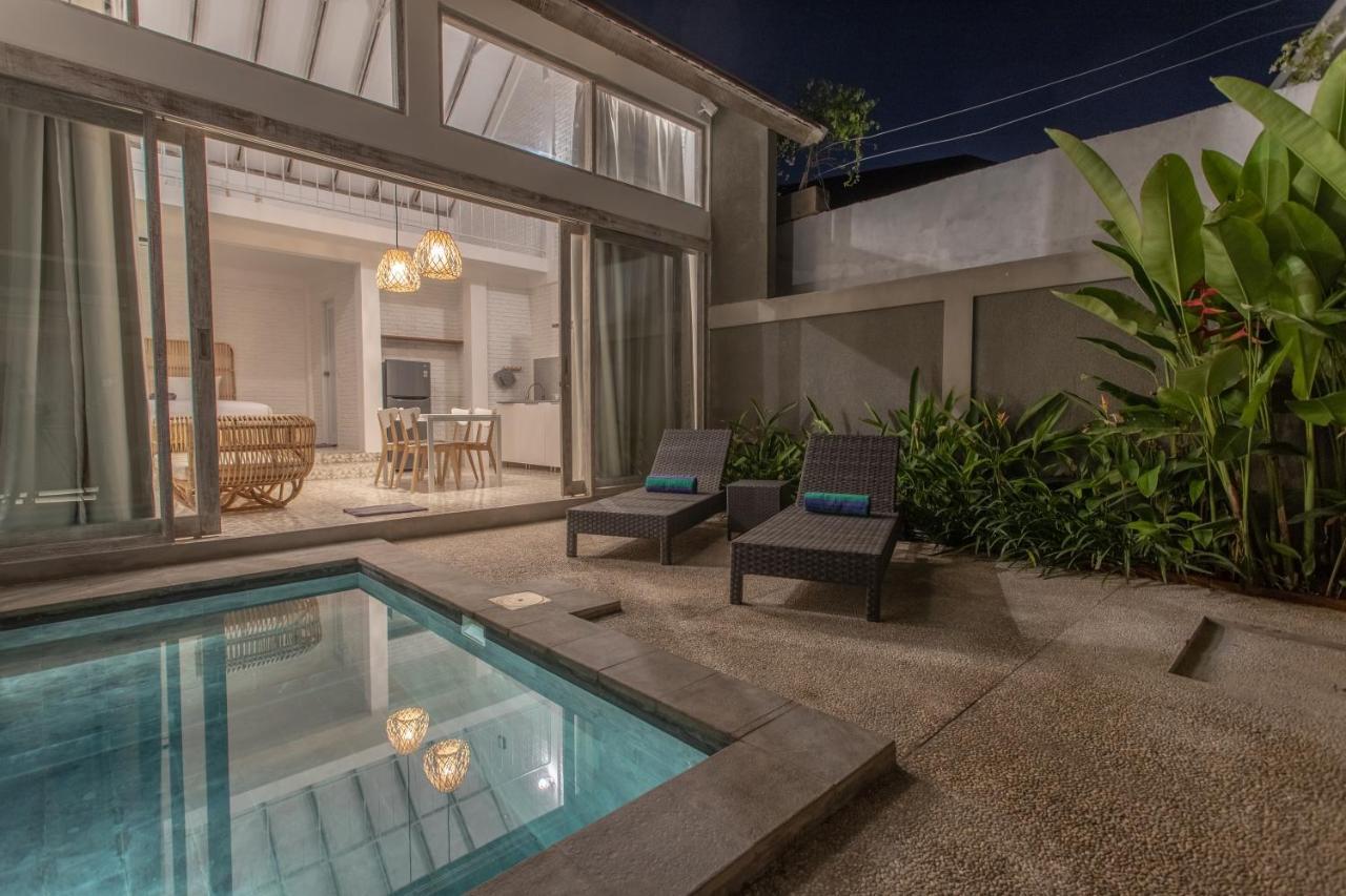 White Studio, Villa With Private Pool Canggu Exteriör bild